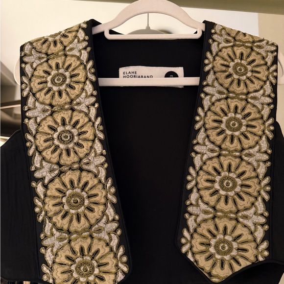 Black Embroidered Vest - Picture 2 of 3